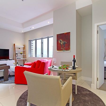 Triangle Luxury Suites By Totalstay Кейптаун Екстериор снимка