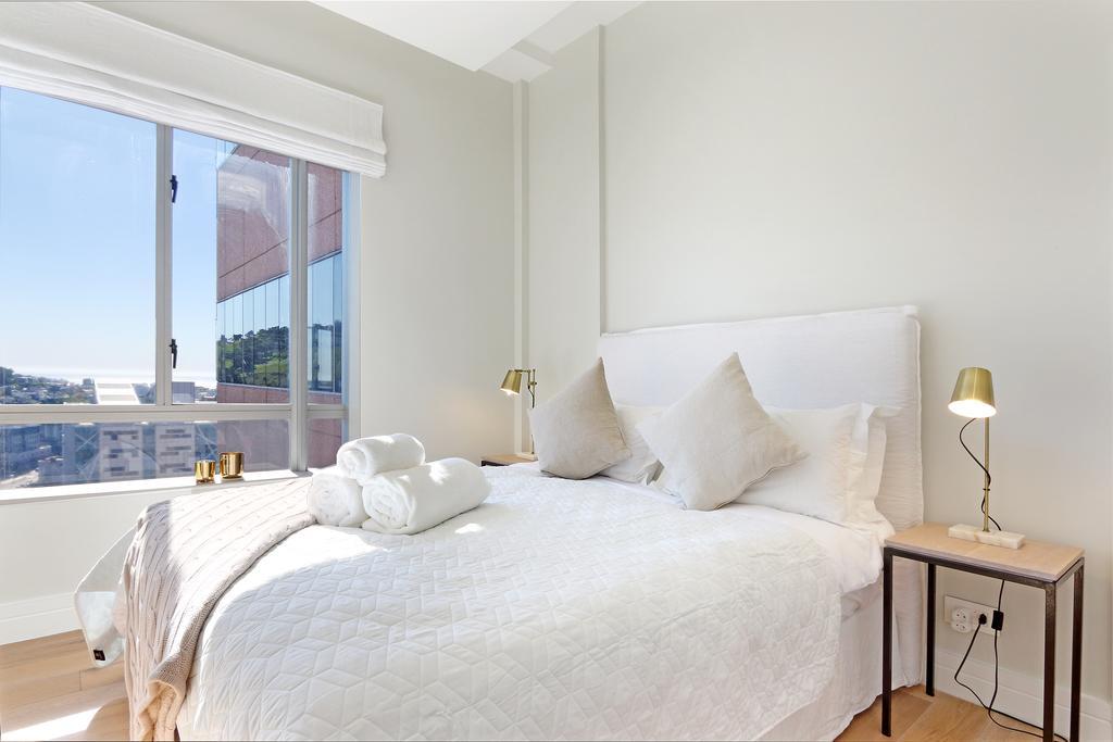 Triangle Luxury Suites By Totalstay Кейптаун Екстериор снимка