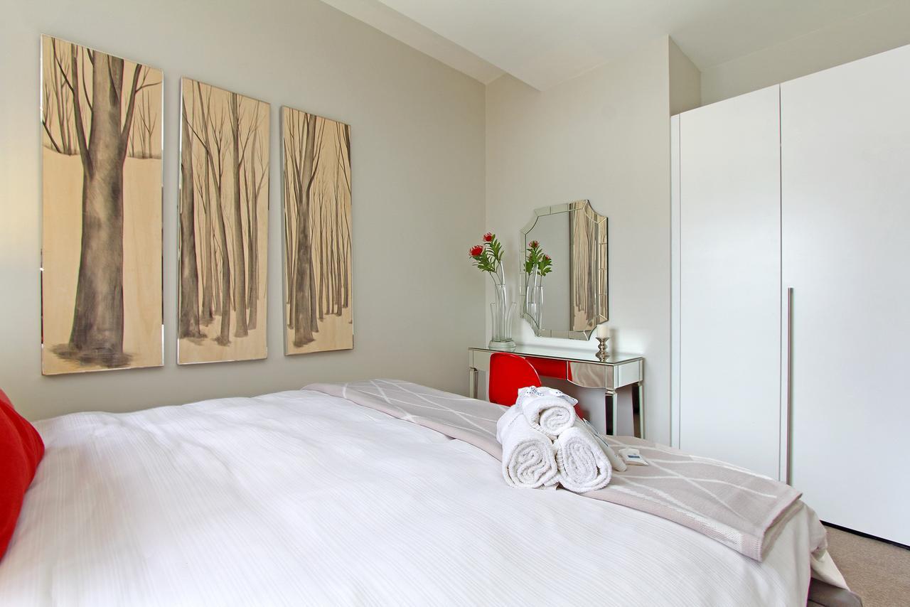 Triangle Luxury Suites By Totalstay Кейптаун Екстериор снимка
