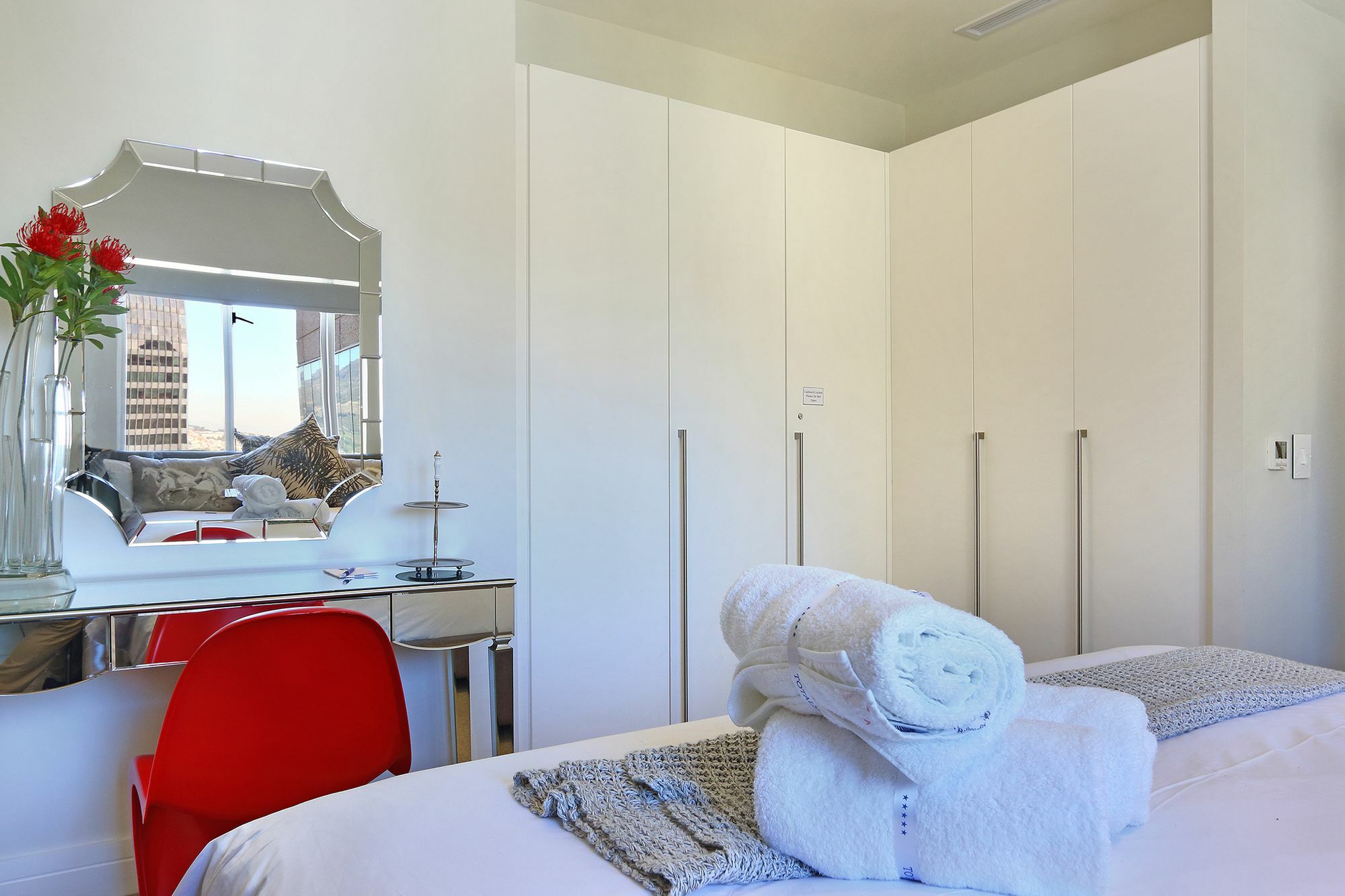 Triangle Luxury Suites By Totalstay Кейптаун Екстериор снимка