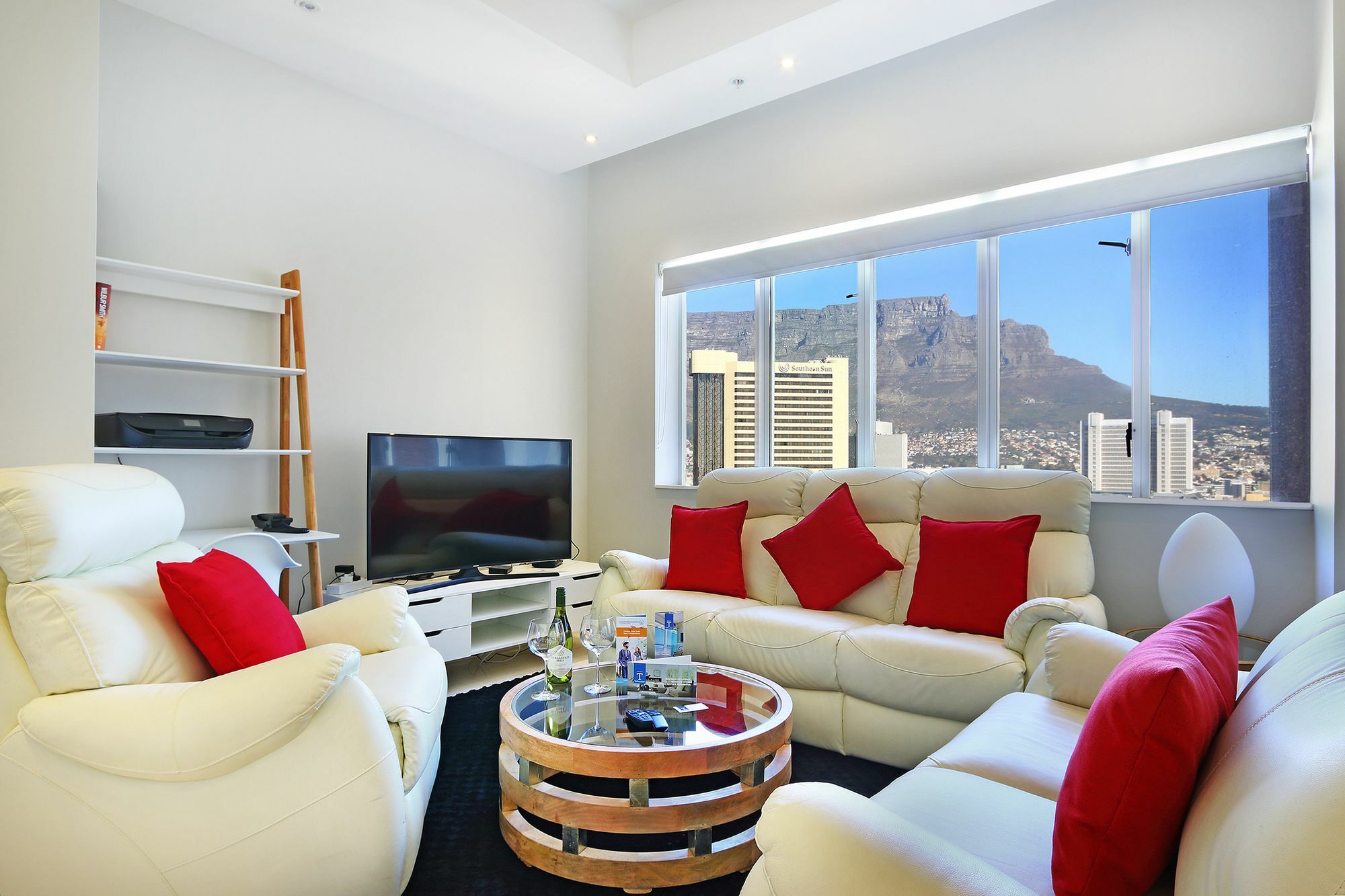 Triangle Luxury Suites By Totalstay Кейптаун Екстериор снимка